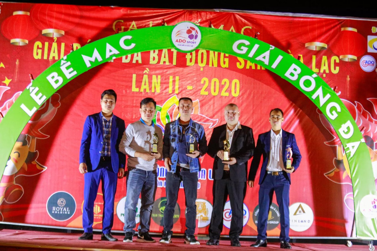 Rực rỡ lễ bế mạc Giải bóng đá Bất động sản khu vực Hòa Lạc
